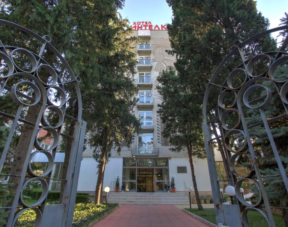 Отель Hotel Intelcoop Пловдив-16