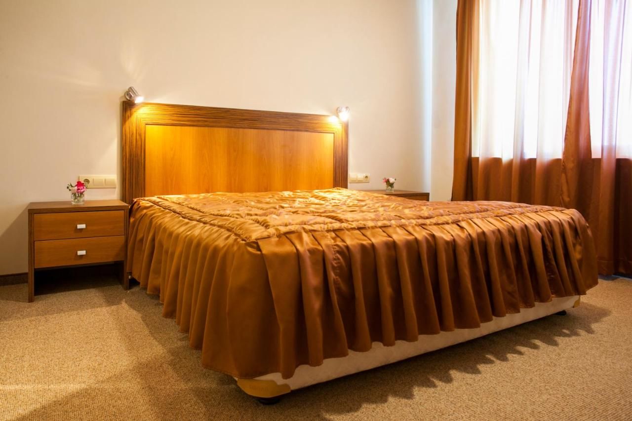 Отель Hotel Intelcoop Пловдив-6